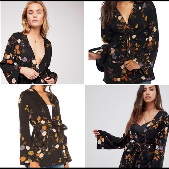 Free People Peony Wrap Jacket in Midnight S - Picture 3 of 9